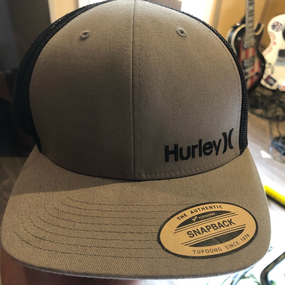 Hurley hat